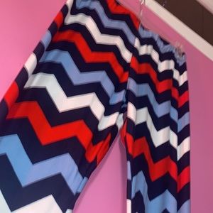 Justify L/G navy, red, white, & light blue chevron leggings